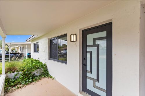 3743 Ne 16th Ter, Pompano Beach, FL, 33064-6627 | Card Image