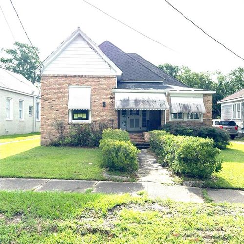 11 Hannon Ave, Mobile, AL, 36604-1202 | Card Image
