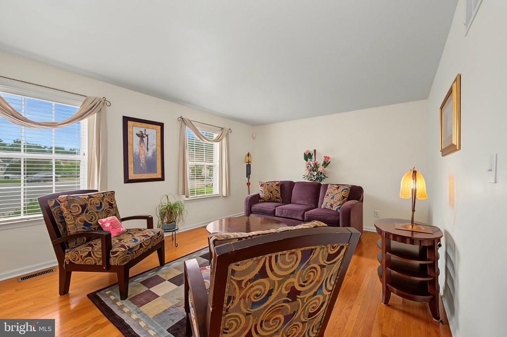 Residential in MAYS LANDING 3