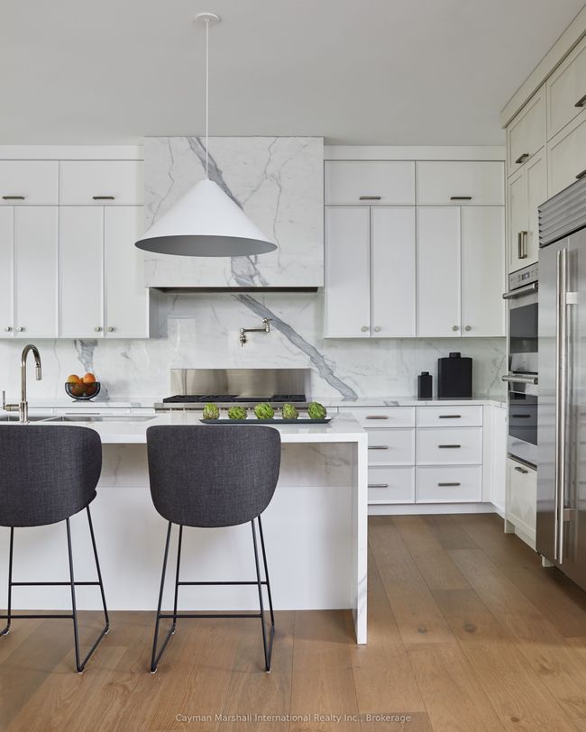 1025-2 Appian Way, House other with 6 bedrooms, 7 bathrooms and 12 parking in Port Carling ON | Image 8