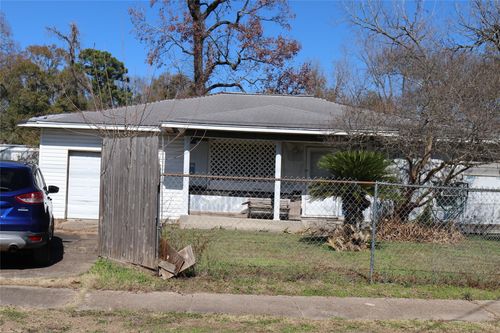 8437 Carolwood Dr, Houston, TX, 77028-2709 | Card Image