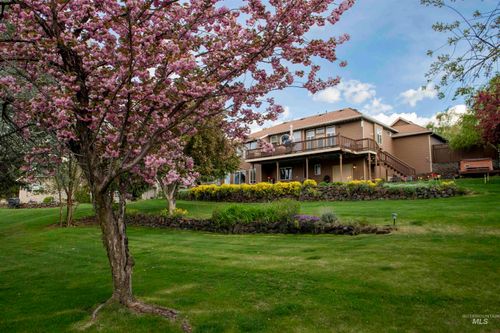 3780 Nicklaus Dr, Clarkston, WA, 99403-1774 | Card Image