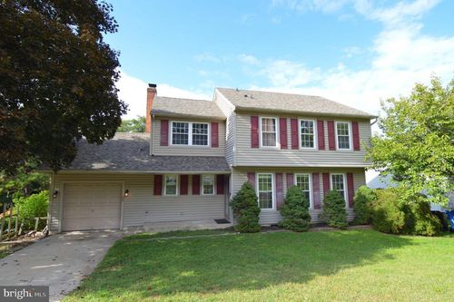 23 Pembrook Rd, Blackwood, NJ, 08012-2137 | Card Image