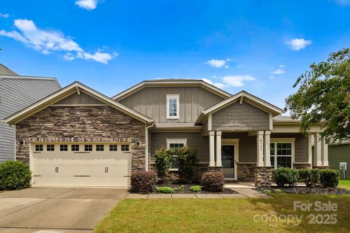 6002 Eleanor Rigby Rd, Charlotte, NC, 28278-0122 | Card Image