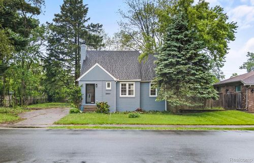 28517 Aberdeen St, Southfield, MI, 48076-2984 | Card Image