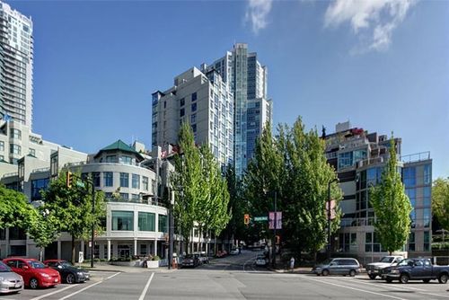 1404-1331 Homer Street, Vancouver, BC, V6B5M9 | Card Image