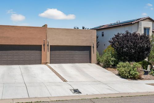 8719 Arkansas Rd Nw, Albuquerque, NM, 87120-3976 | Card Image