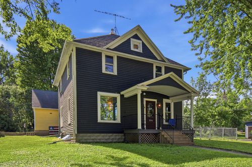204 Riverside Ave, Owatonna, MN, 55060-2234 | Card Image