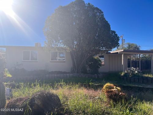 6334 E Calle Luna, Tucson, AZ, 85710 | Card Image