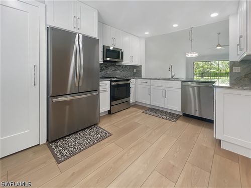 i202-5908 Cranbrook Way, NAPLES, FL, 34112 | Card Image