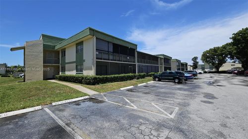 apt-103-4135 Nw 88th Ave, Coral Springs, FL, 33065-1827 | Card Image