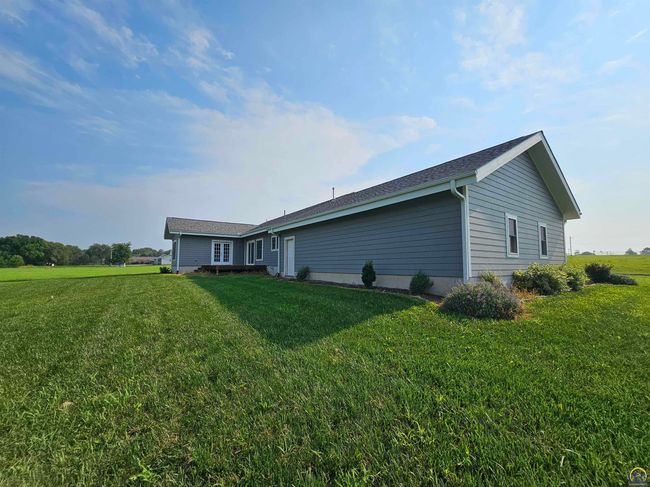 611 S 3 Rd St, House other with 3 bedrooms, 2 bathrooms and null parking in Sabetha KS | Image 10