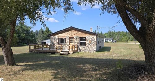 9980 N Old 27, Vanderbilt, MI, 49795 | Card Image