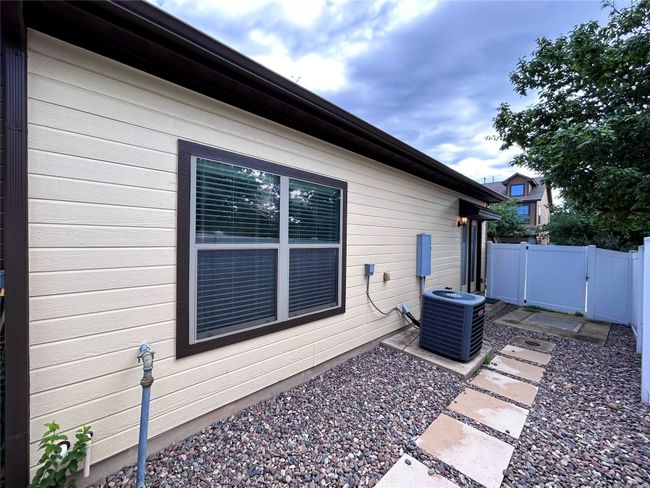11252 Lost Maples Trl, House other with 3 bedrooms, 2 bathrooms and 2 parking in Austin TX | Image 5