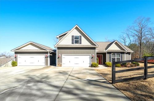 104 Inlet Pointe Dr, Anderson, SC, 29625-6301 | Card Image