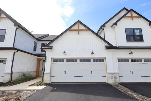 5688 Dutch Ln, Powell, OH, 43065 | Card Image