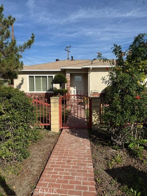 13833 Imperial Highway, Whittier, CA, 90605 | Card Image