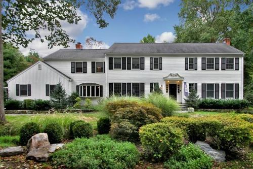 38 Sturges Cmns, Westport, CT, 06880-2837 | Card Image