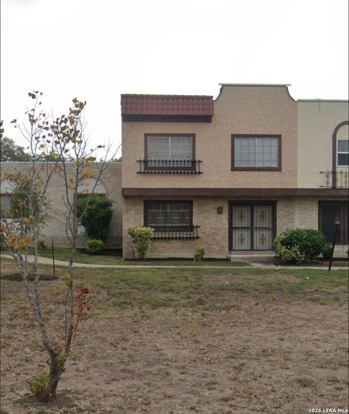 6751 Crown Rdg, San Antonio, TX, 78239-1513 | Card Image