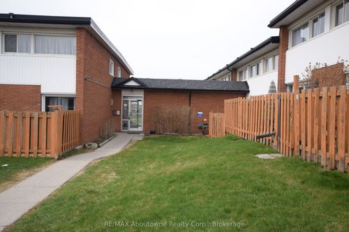 25-176 Henry St, Brantford, ON, N3S5C8 | Card Image