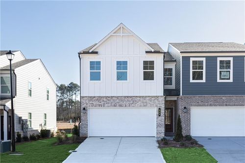 535 Raelyns Way, Loganville, GA, 30052-6195 | Card Image