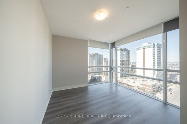 PH3 - 150 Main St W, Condo with 2 bedrooms, 2 bathrooms and null parking in Hamilton ON | Image 10