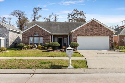 2513 Bark Ave, Marrero, LA, 70072-5870 | Card Image