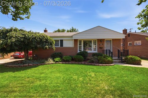 8516 Perrin Ave, Westland, MI, 48185-1657 | Card Image