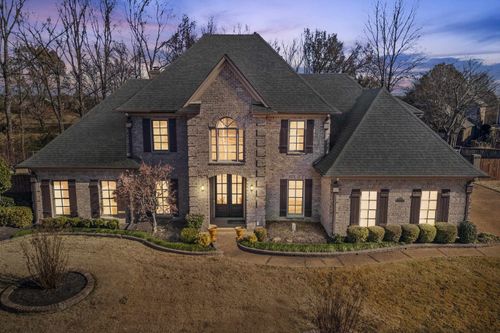 10820 Whisper Hollow Cv, Collierville, TN, 38017-8505 | Card Image