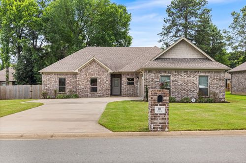 111 Hayden Dr, Beebe, AR, 72012-8019 | Card Image