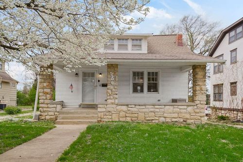 5306 Charlotte St, Kansas City, MO, 64110-2422 | Card Image