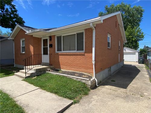 4037 Reading Rd, Dayton, OH, 45404 | Card Image