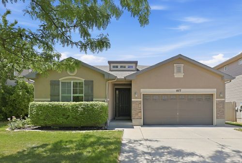 1077 Bellingham Ct, North Salt Lake, UT, 84054-5008 | Card Image