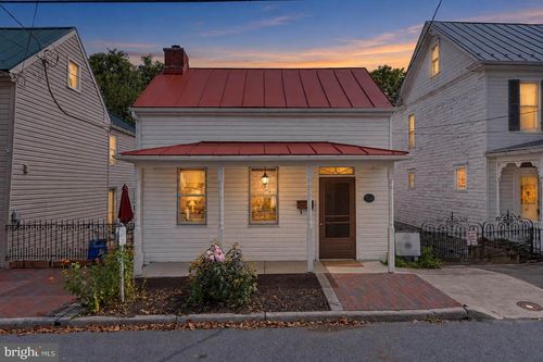510 S Cameron St, WINCHESTER, VA, 22601-4618 | Card Image