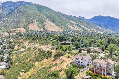 na-3467 S Magic Dr, Salt Lake City, UT, 84107 | Card Image
