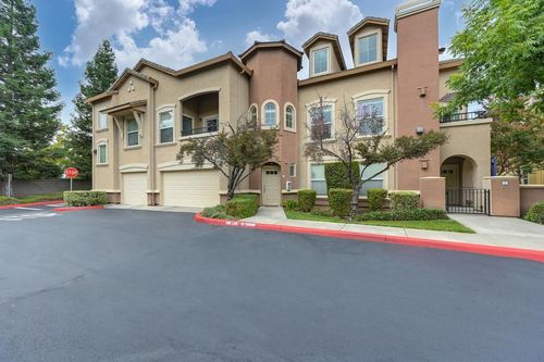 unit-4-2415 Torino St, West Sacramento, CA, 95691-6057 | Card Image