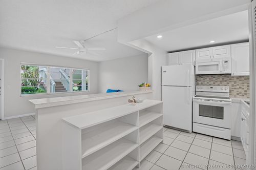 591 Fanshaw O, Boca Raton, FL, 33434-3096 | Card Image