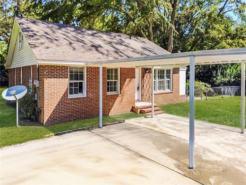 2675 Bonnie Ave, Macon, GA, 31206-4905 | Card Image