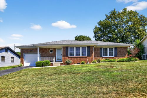 115 Pin Oak Dr, Lancaster, KY, 40444-1046 | Card Image