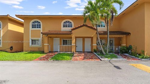 49-3518 W 80th St, Hialeah, FL, 33018-7584 | Card Image