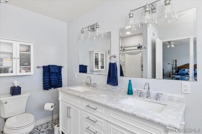 UNIT-76 - 1651 S Juniper St, Townhouse with 3 bedrooms, 3 bathrooms and 2 parking in Escondido CA | Image 6