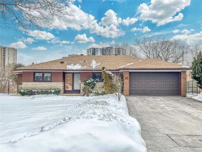 MAIN - 15 Pitkin Crt, House other with 3 bedrooms, 2 bathrooms and 1 parking in North York ON | Image 1