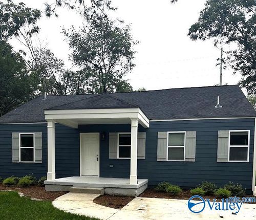 2006 Stanford Dr Sw, Huntsville, AL, 35801-5227 | Card Image