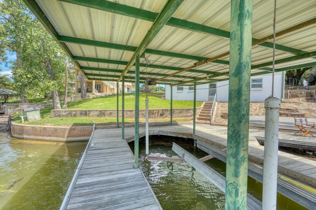 132 Glen Oaks Dr, House other with 2 bedrooms, 2 bathrooms and null parking in Sunrise Beach TX | Image 6