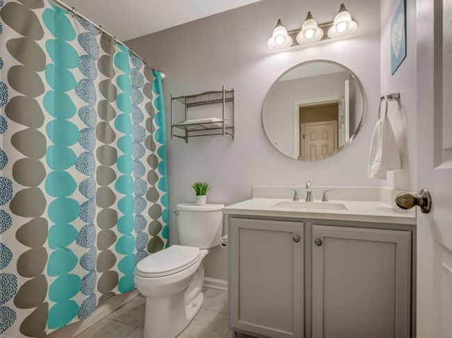 Updated full bath on the 2nd floor | Image 39