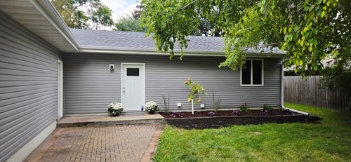 2510 Evergreen Rd N, Fargo, ND, 58102-2117 | Card Image