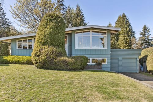 3090 Lazy A St, Coquitlam, BC, V3C3N9 | Card Image