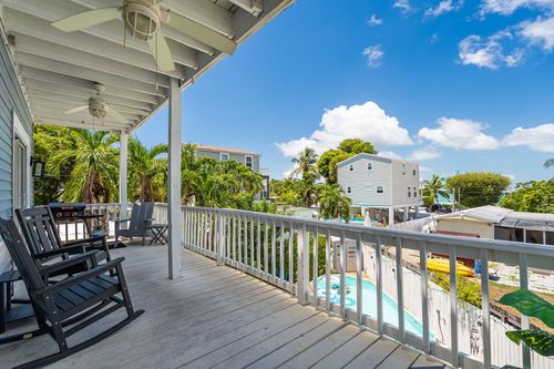 21 Mockingbird Rd, Key Largo, FL, 33037-3016 | Card Image