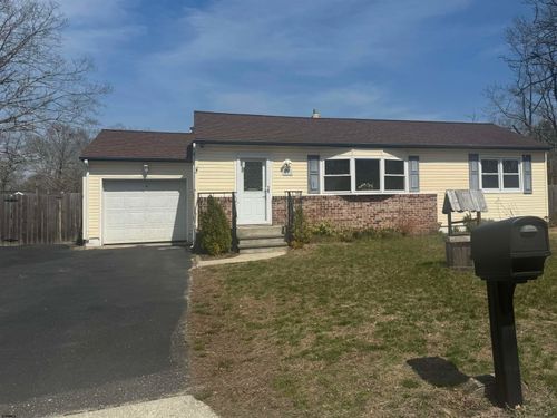 101 Cindy Dr, Egg Harbor Twp, NJ, 08234-7348 | Card Image