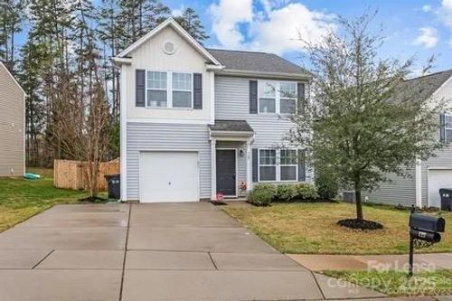 727 Mountain Quail Dr, Charlotte, NC, 28216-8102 | Card Image